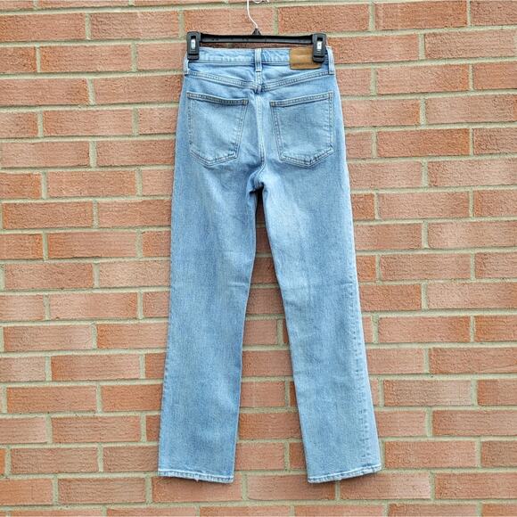 Aritzia Denim Forum Arlo High Rise Straight High-waisted straight jeans size 24 - Picture 3 of 7